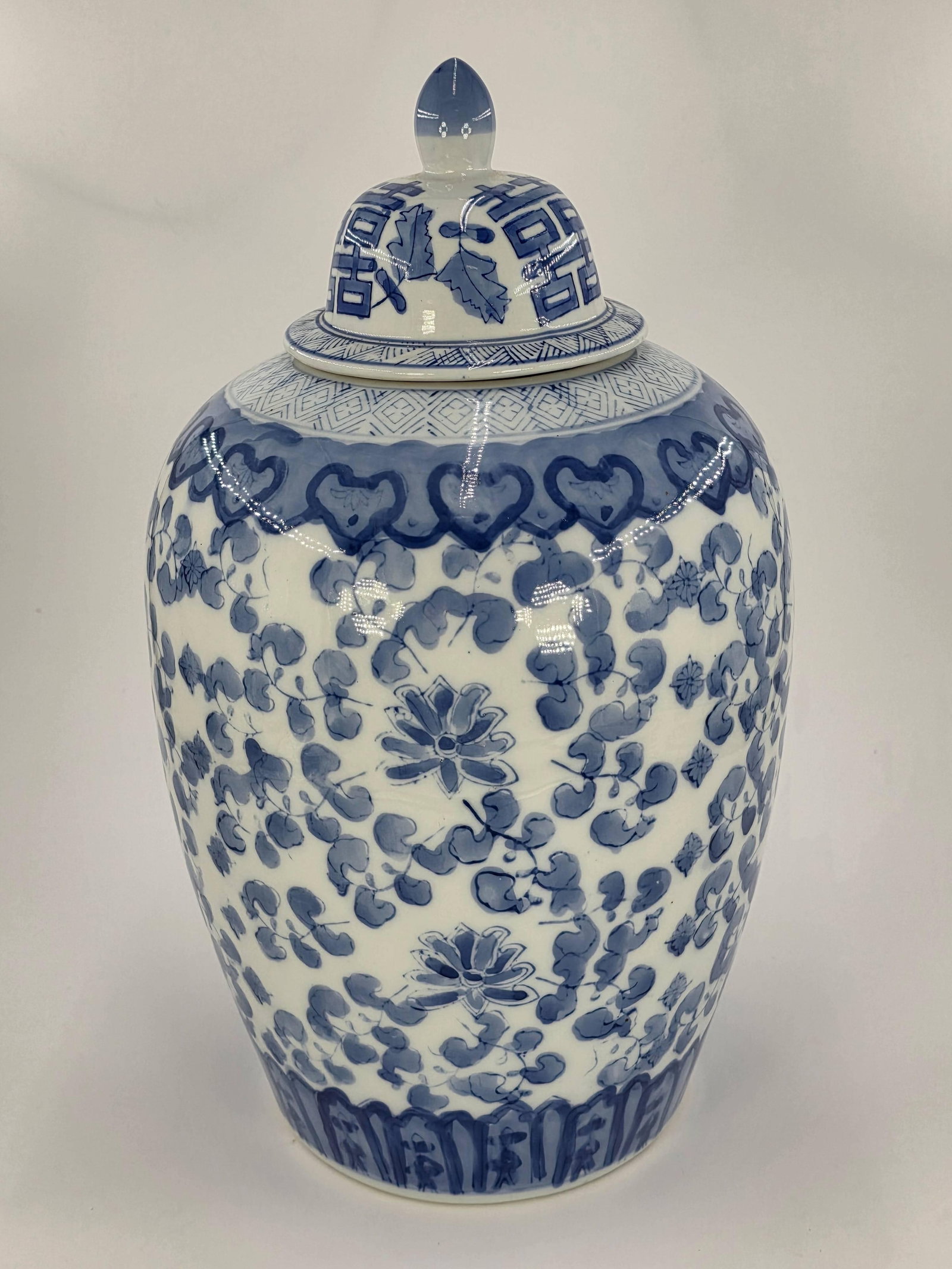 Chinese Blue and White Porcelain Ginger Jar, INV. 1066: Floral design. Approx. 16" to top of lid. With marking.