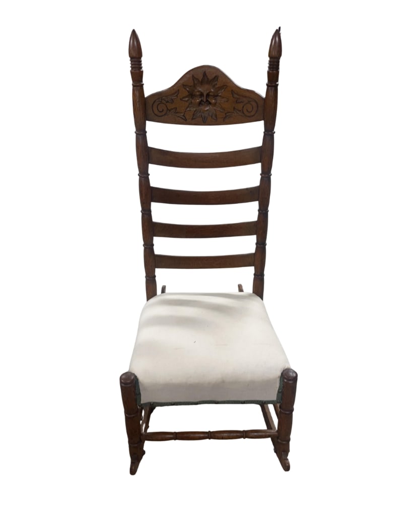 Antique Quartersawn Oak Ladderback Chair, with Sun Motif, INV. 3048: Approx. 48 x 20 x 33 inches.