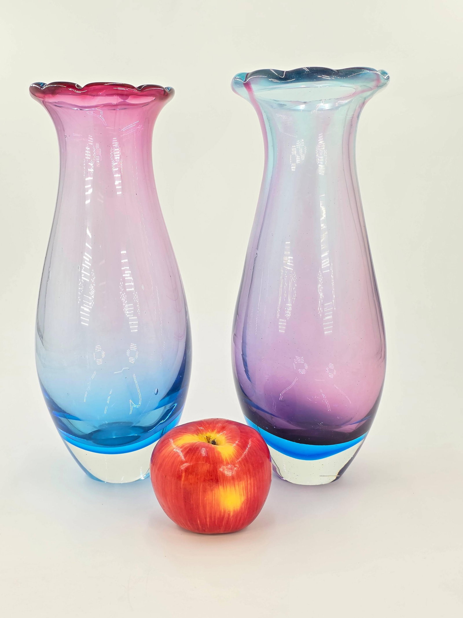 Murano Style Sommerso Bud Vases, INV. 1286: Tallest approx. 12 x 4.75 x 4.75 inches.