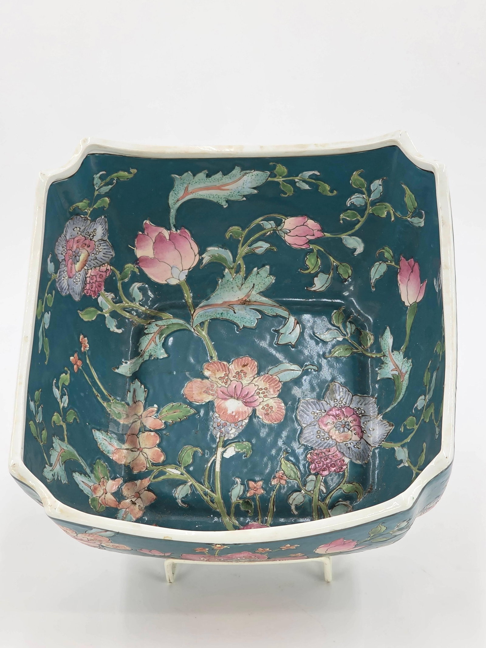 Chinese Qianlong Reign Porcelain Fruit Bowl, INV. 1025: Floral design, rounded square shape. Approx. width 9 3/8". With marking.