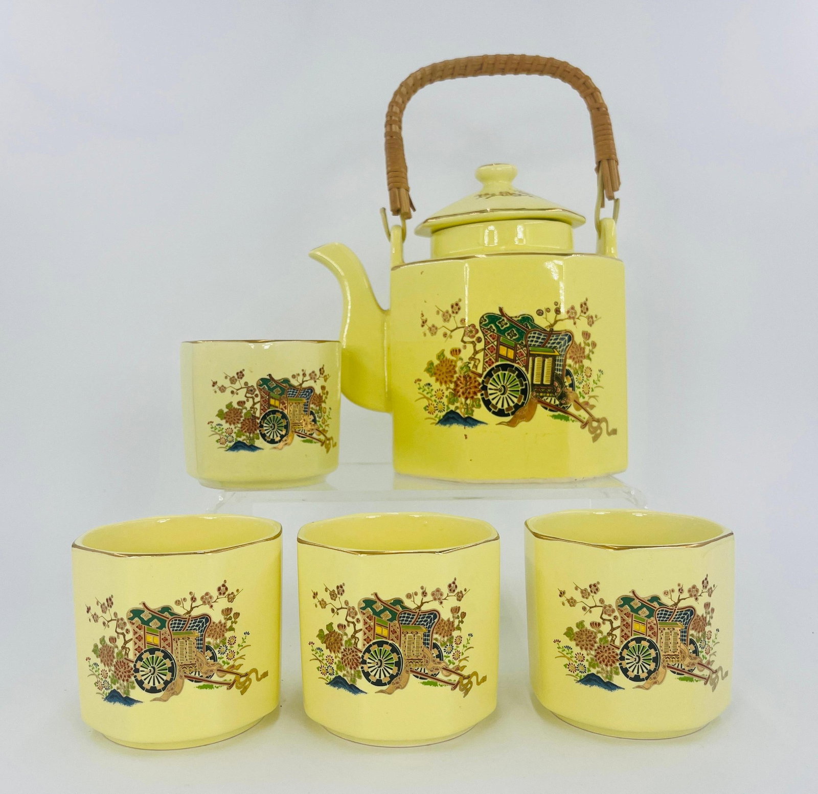 Japanese Yellow Carriage and Floral Tea Pot and Cups Set, INV. 1145: Approx. height of tea pot to top of lid 6 1/2".