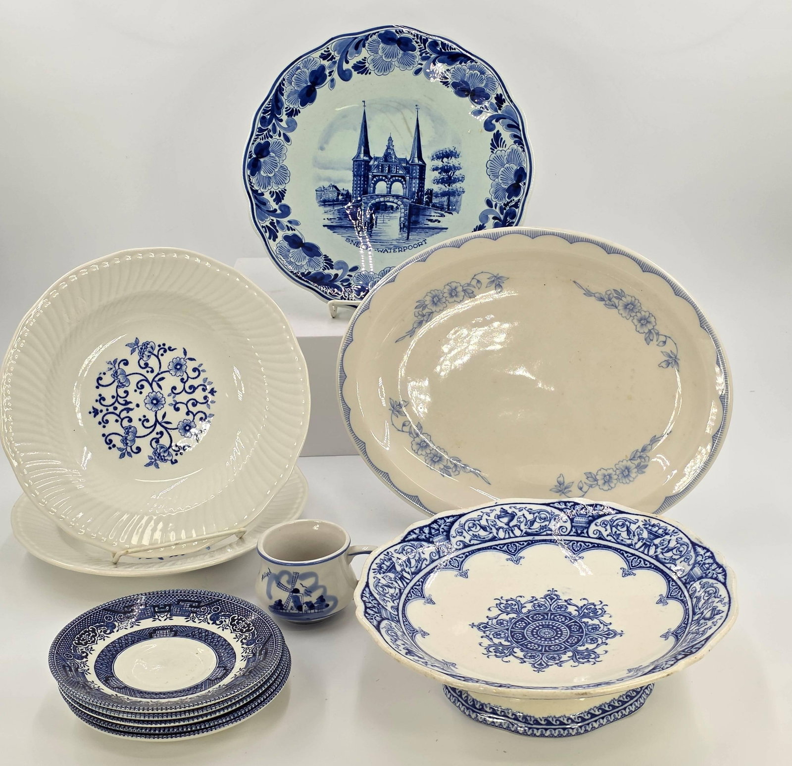 Blue and White Assortment, incl. Wedgwood and Holland items,10 pieces, INV. 1193 (1 of 11)