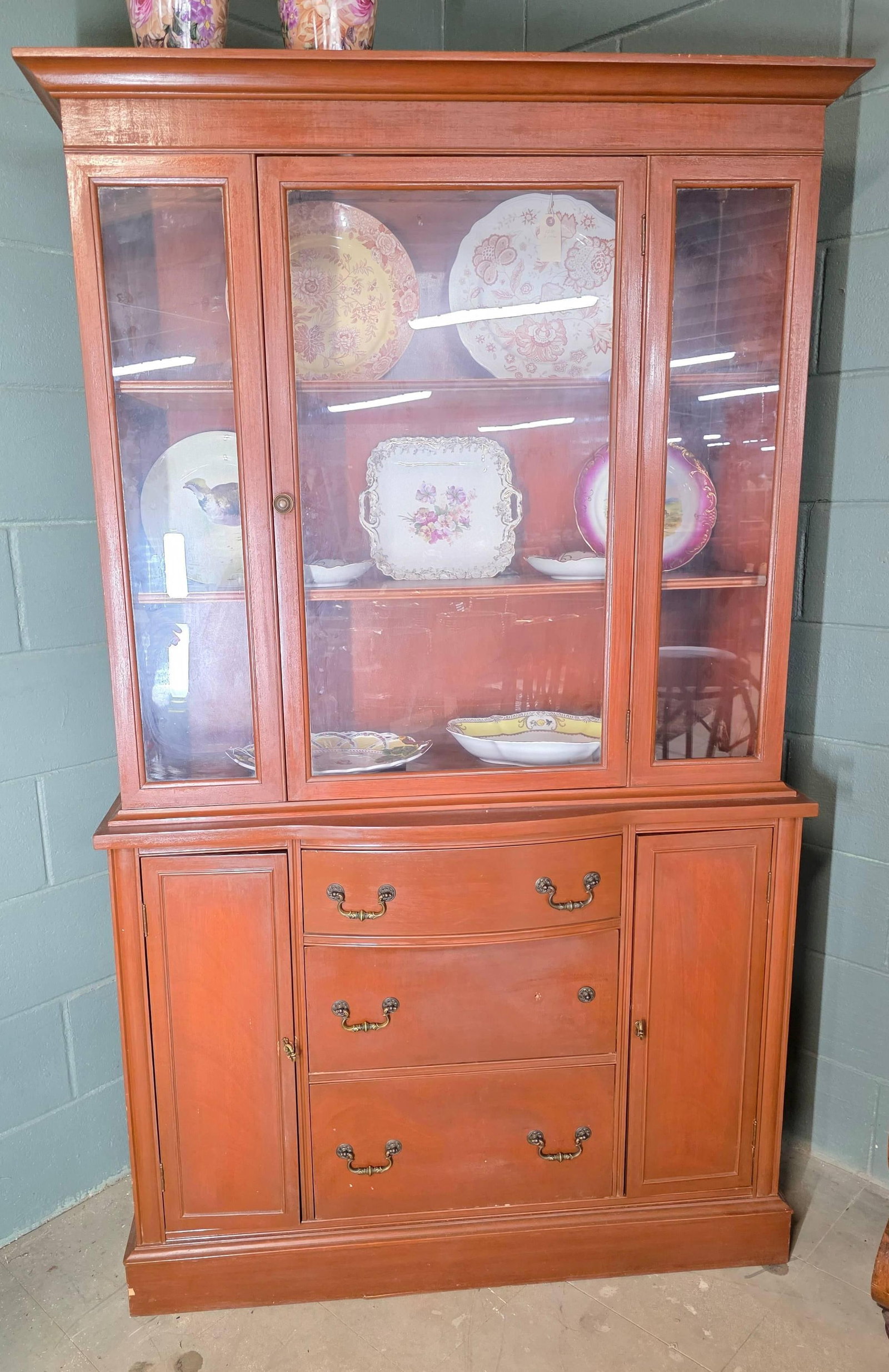 Mahogany Bowfront One-Door China Cabinet, Vintage, INV. 3022: Not including contents. Approx. 70.5 x 42 x 16 inches.