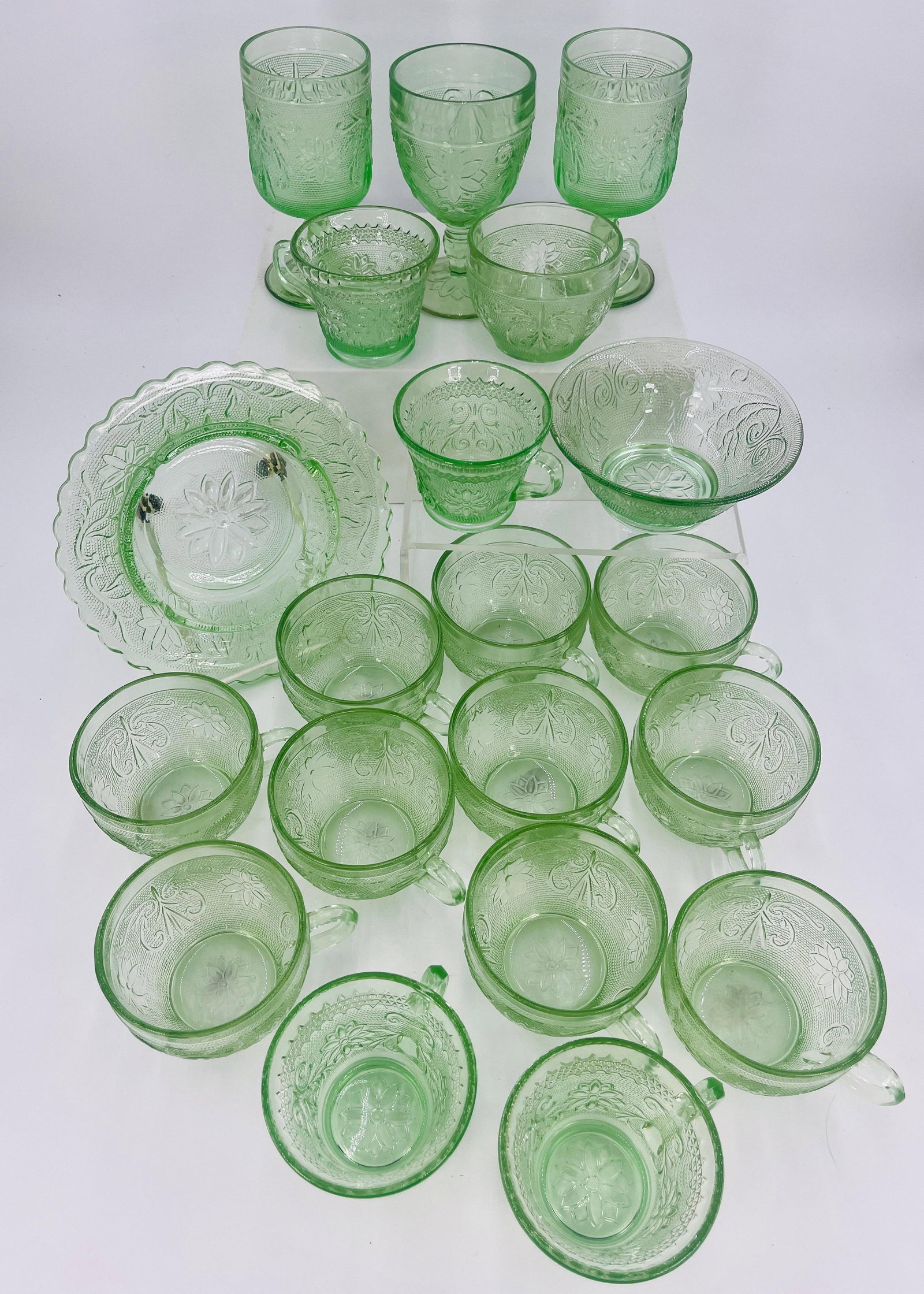 Tiara Sandwich Light Green (Chantilly Green) Depression Glassware, Vintage, INV. 1132: Includes 2 table wine glasses, 1 water goblet, 1 ashtray, 1 bowl,? 4 punch cups, 11 cups. Approx. dia. of ashtray 7 1/2", table wine glass 5 5/8".