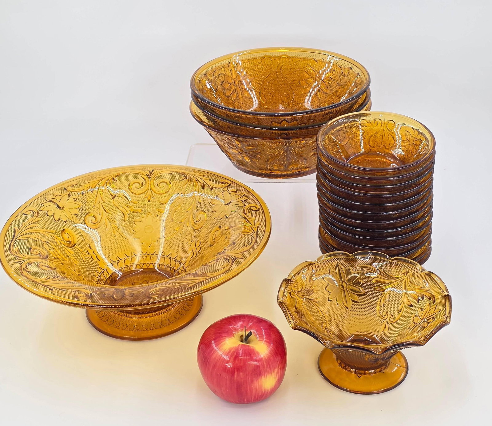 Indiana Glass Tiara Sandwich Amber Pattern Assorted Bowls, Vintage, INV. 1207 (1 of 8)