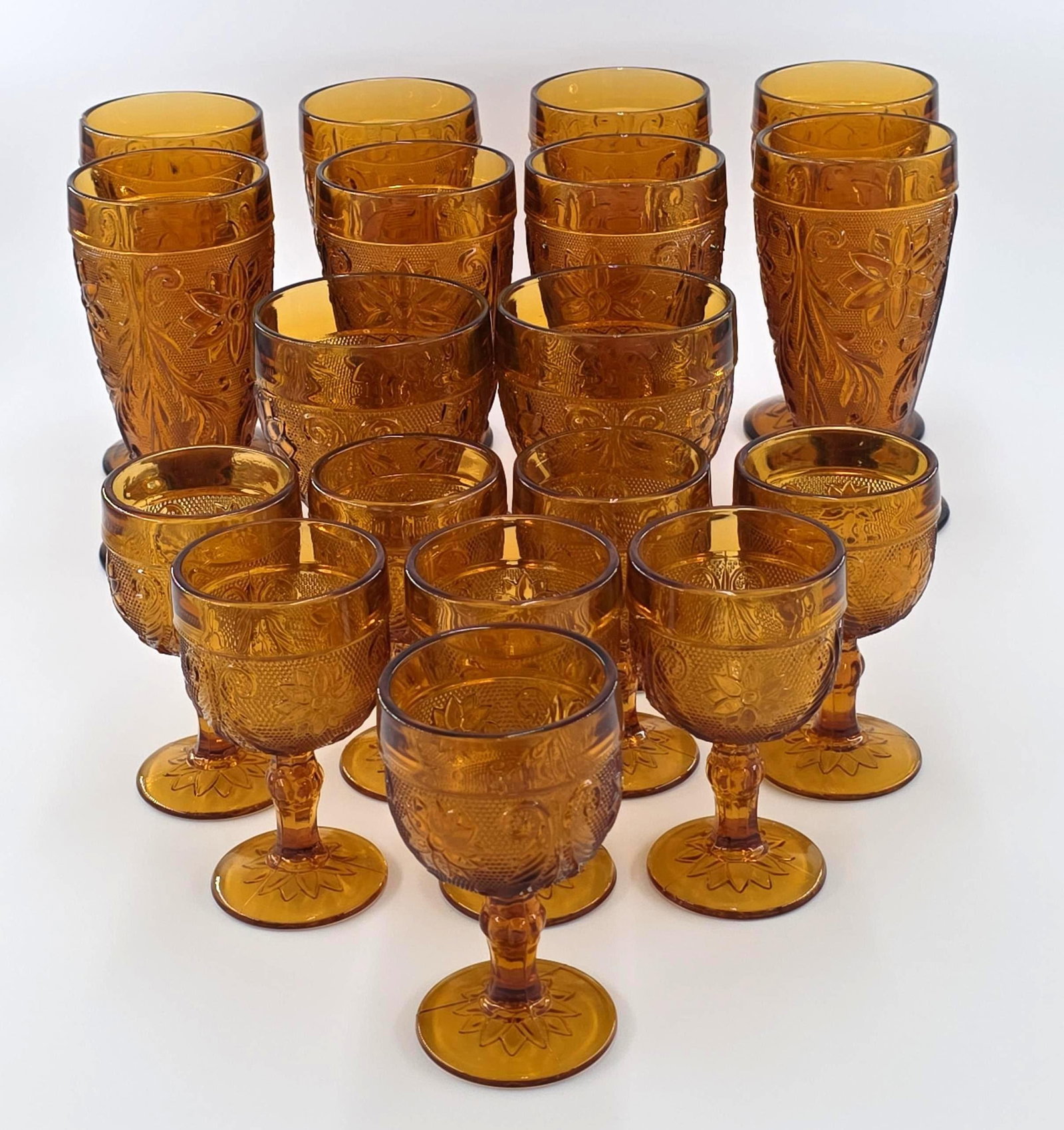 Tiara Amber Vintage Glassware, INV. 1005 (1 of 2)