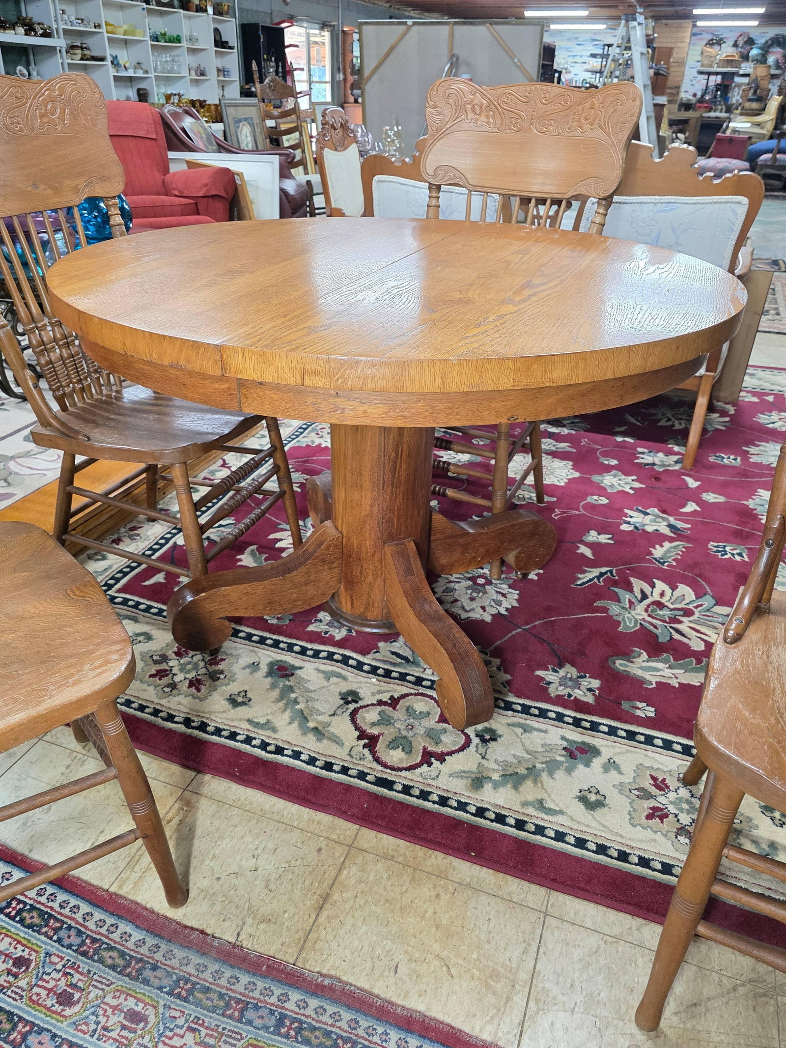 Antique Oak 45" Round Top Table with 4 8.25" leaves, INV. 3056: Approx. 30 x 45 inches.