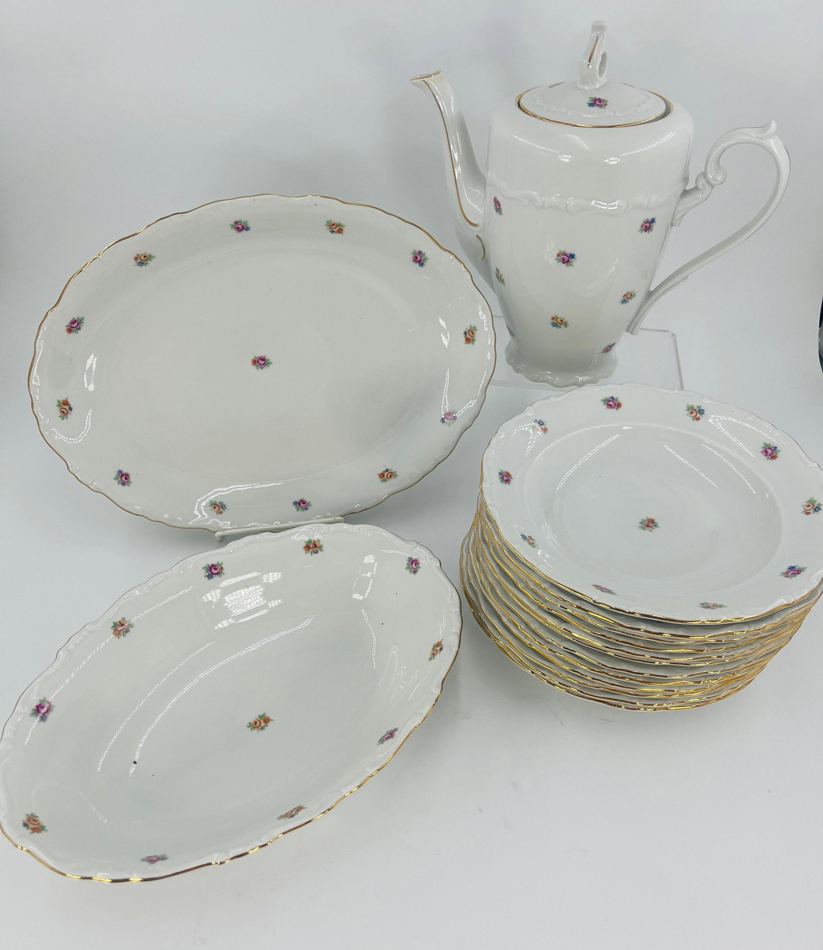 Toscany Minuet Servingware, INV. 1126 (1 of 8)