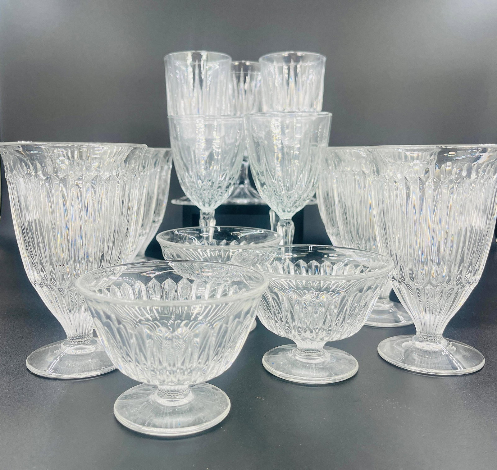 Glassware Assortment, 18 pieces, INV. 1143: Approx. height of tallest 7 1/8"