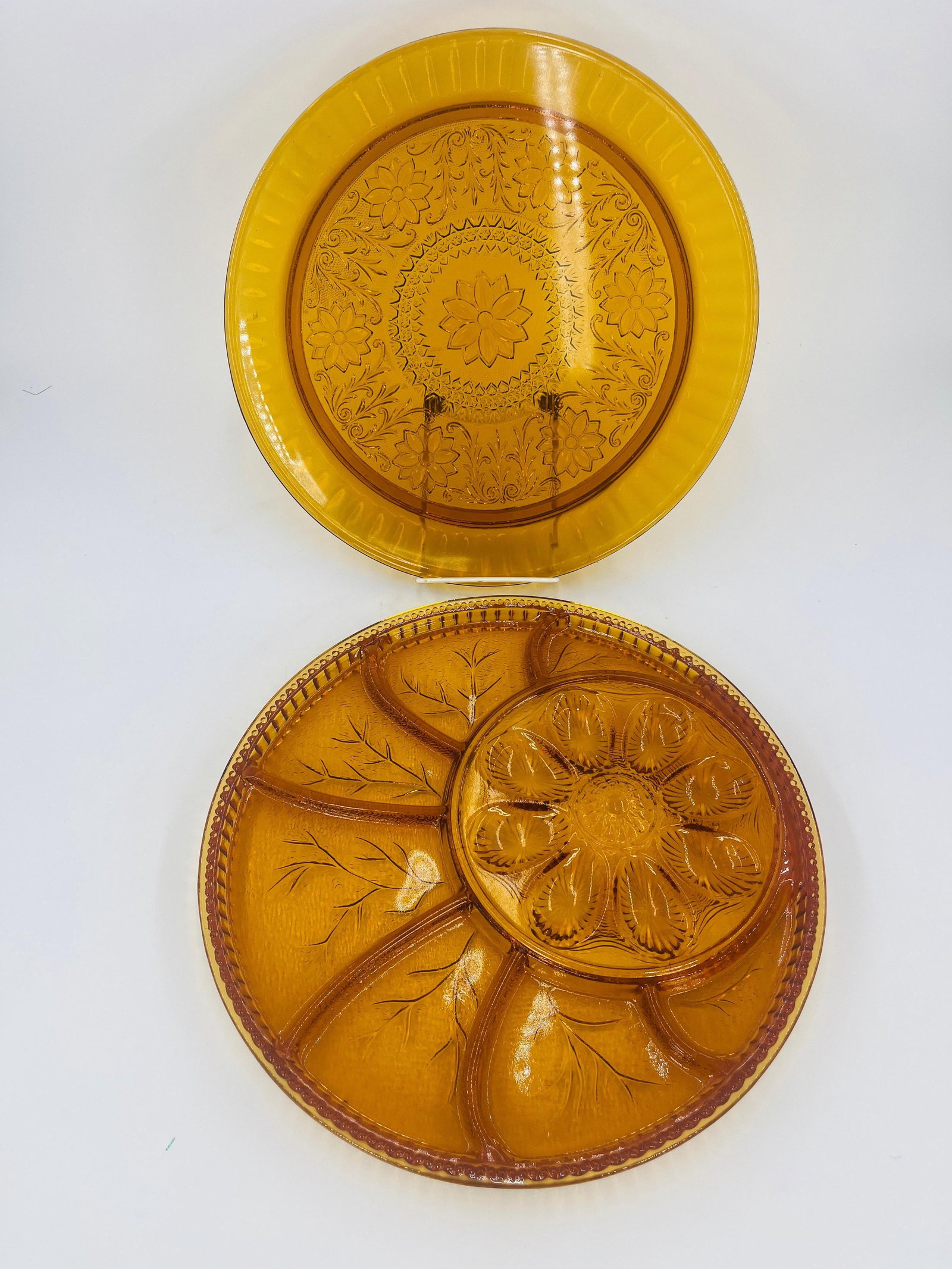Indiana Glass Co. Tree of Life Amber Tray and Tiara Pattern Amber Serving Dish, INV. 1255 (1 of 3)