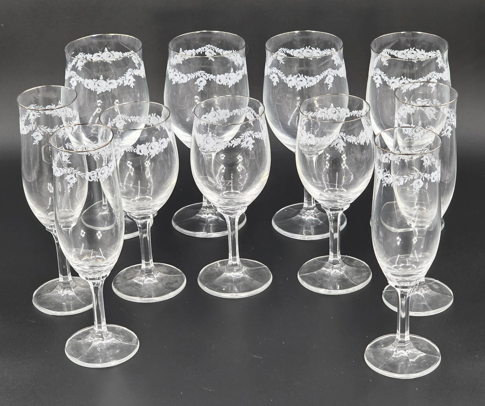 11 Sweetheart Rose by Johann Haviland Glassware, INV. 1052 (1 of 5)
