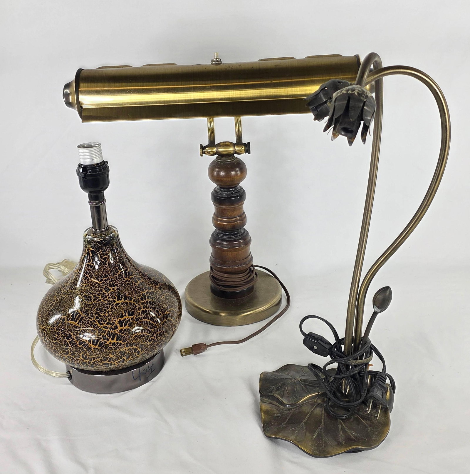 3 Lamps, INV. 1170: 3 Lamps