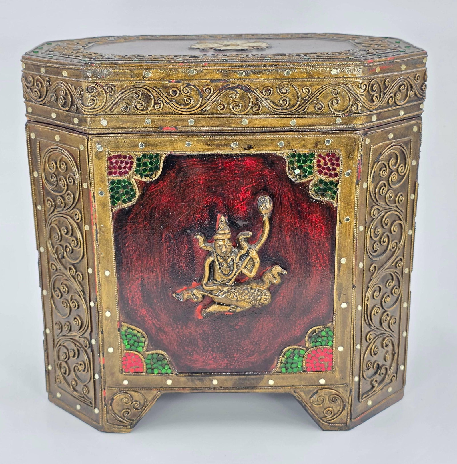 Vintage Octagonal Trinket or Jewelry Box, Thailand, INV. 576: 12 x 12.5 x 8.75 inches