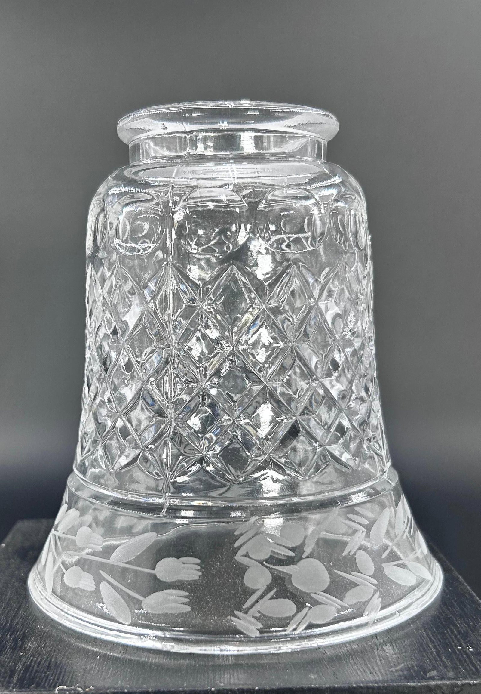 Geometric Pattern Glass Globe, Tulip and Leaf Pattern, Set of 5, INV. 517: Each approx. 4.625 x 4.25 x 4.25 inches.