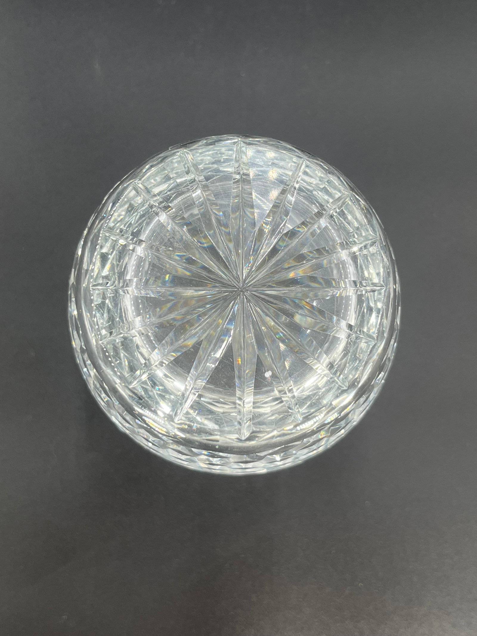 Essex Pattern Vase, INV. 735 - 4