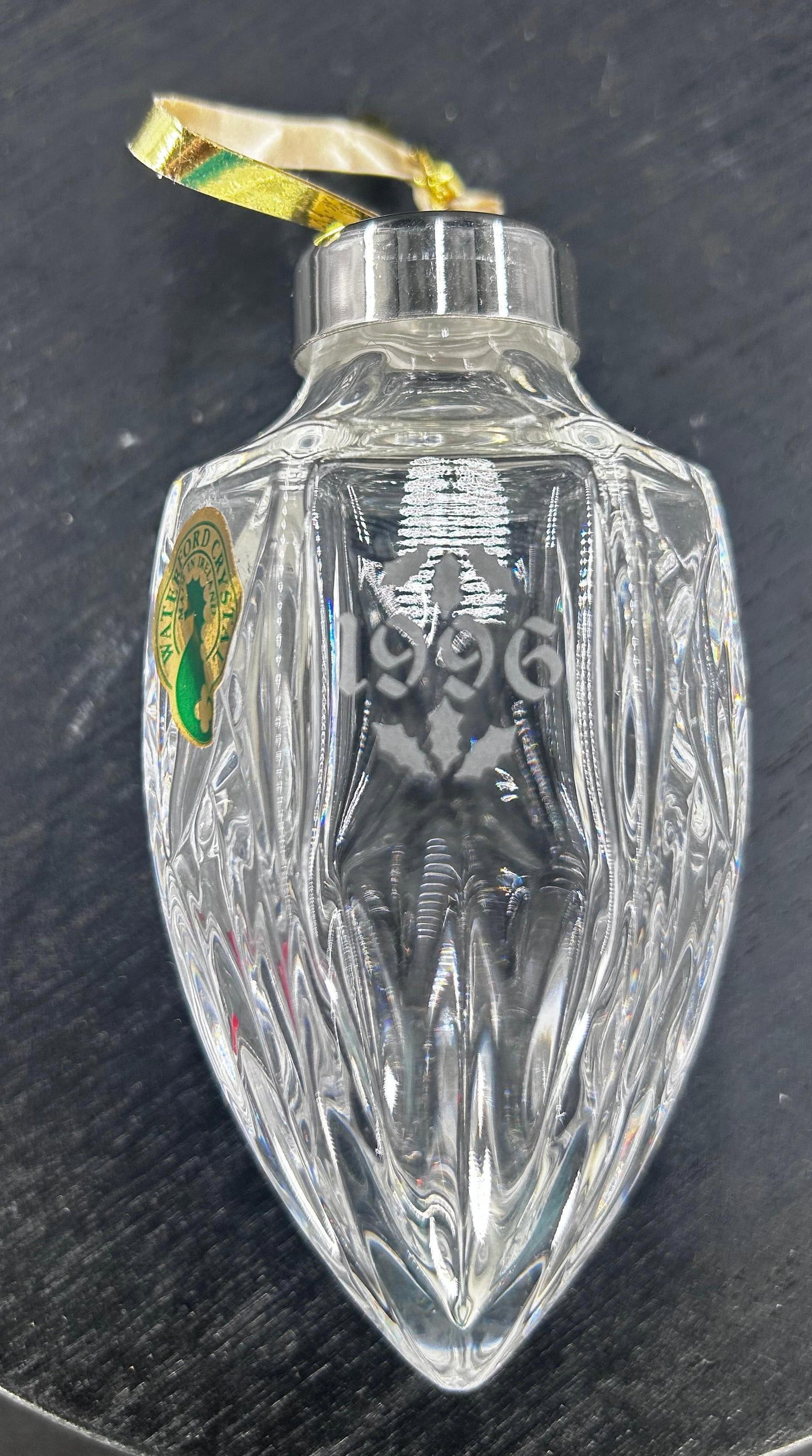 Waterford Crystal 1996 Ornament in Original Box, INV. 528: With marking. Approx. 4 x 2 x 2 inches