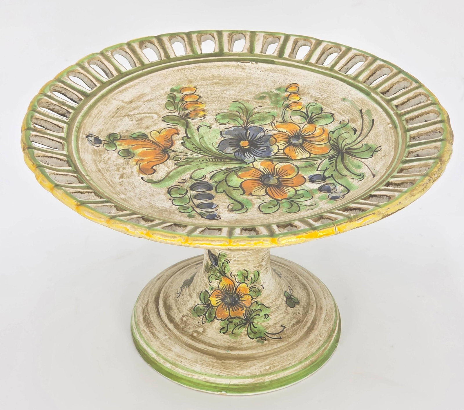 Italian Mojolica for Meiselman, N.Y., likely 1960s. with marking. inv 124: 6.25 x 10.5 x 10.5 inches. base diameter 5.675 inches