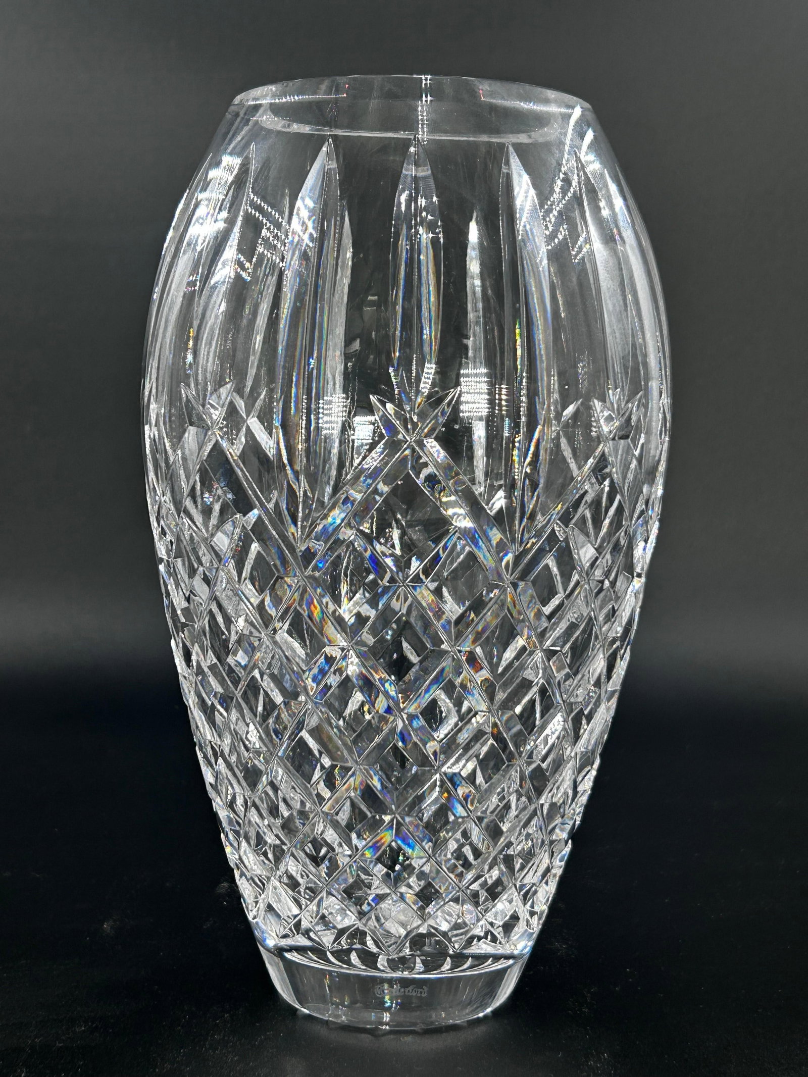 Waterford Crystal Araglin Vase, INV. 287: With marking. Approx. 9 x 5.25 x 5.25 inches
