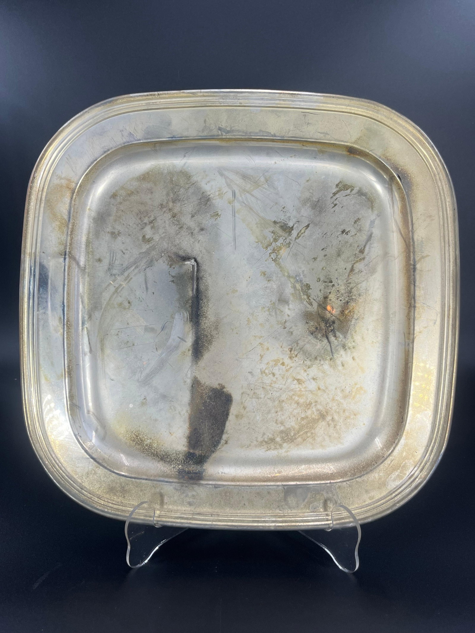 SP serving tray. inv 737: Approx. 11.38 x 11.38 inches