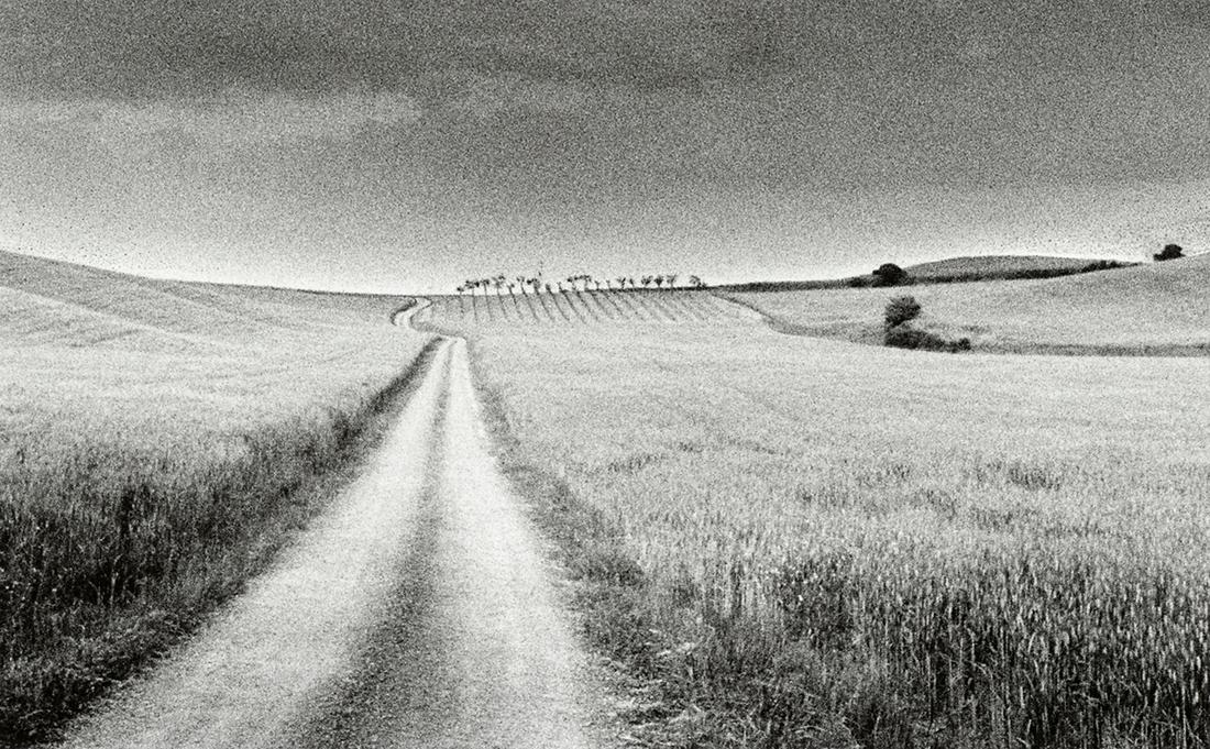 Richard Kagan: Asciano (Tuscany): Richard Kagan: Asciano (Tuscany), 1992, silver print, ed. 3/25, signed, dated, and numbered on mount, Image size: 5.625" x 8.5"; Sheet Size: 5.625" x 8.5".