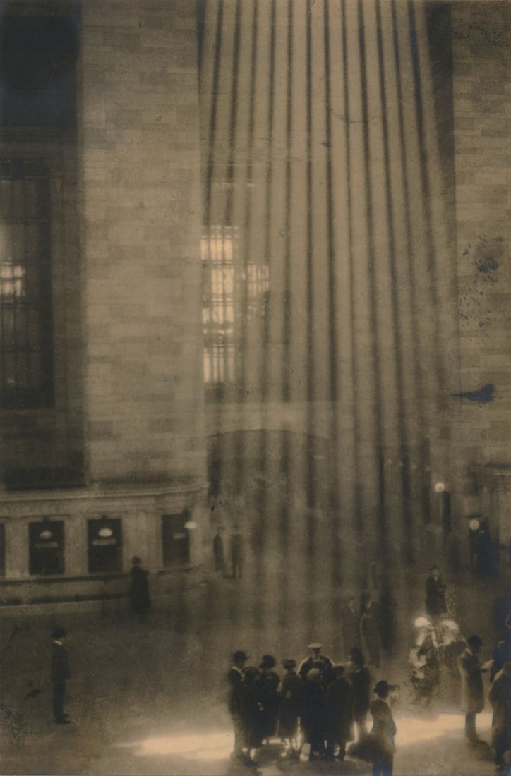 Henry Hoyt Moore: In the Sun's Spotlight (1 of 2)