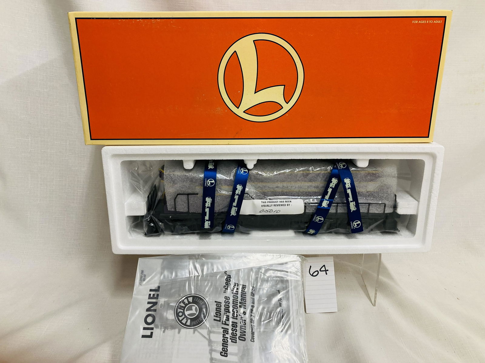 Lionel ACL Atlanic Coast Line Diesel Locomotive with Original Box (1 of 3)