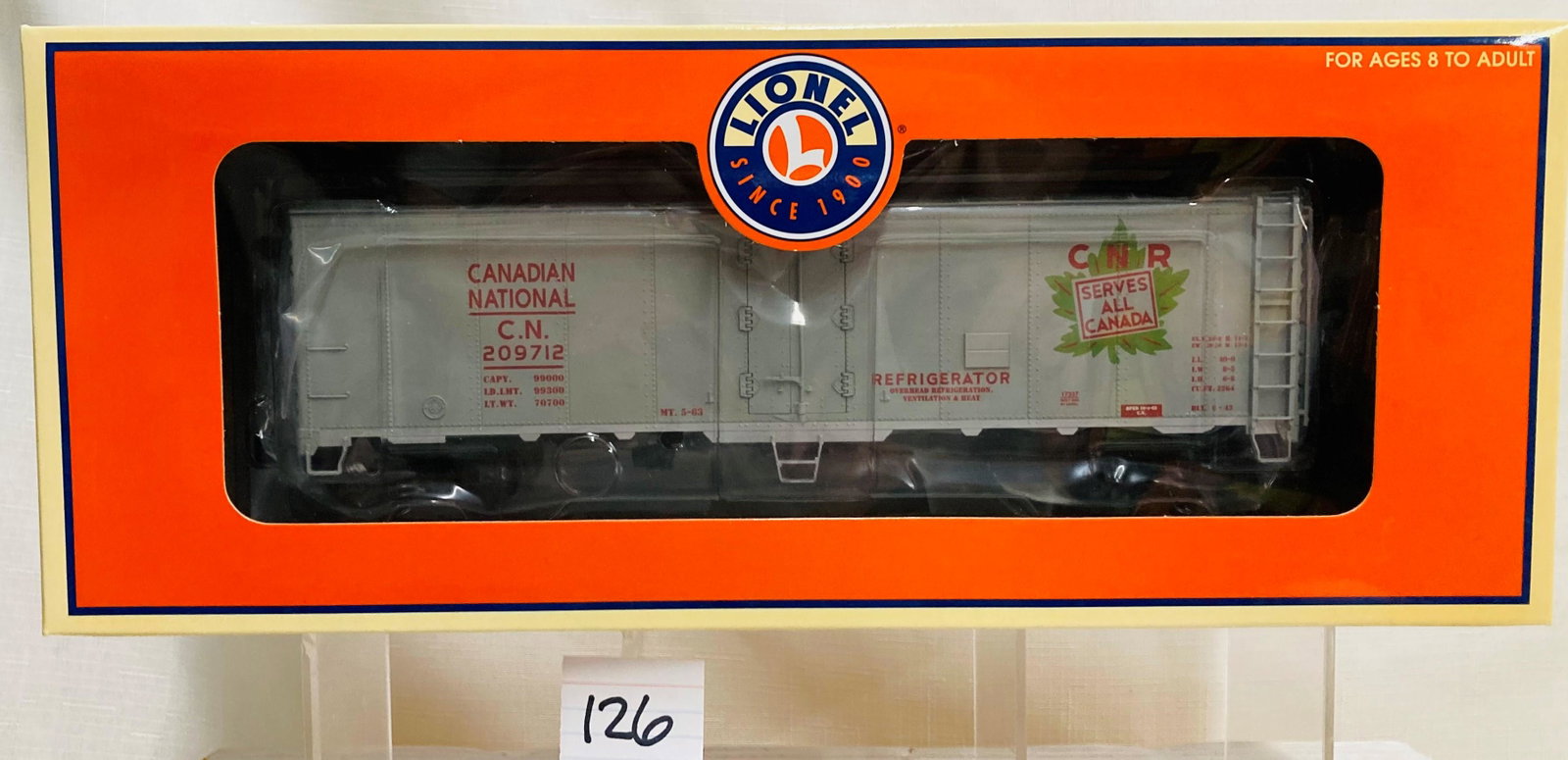 Lionel 17337 Canadian National Steel Sided Reefer with Original Box: Lionel 17337 Canadian National Steel Sided Reefer with Original Box, C10