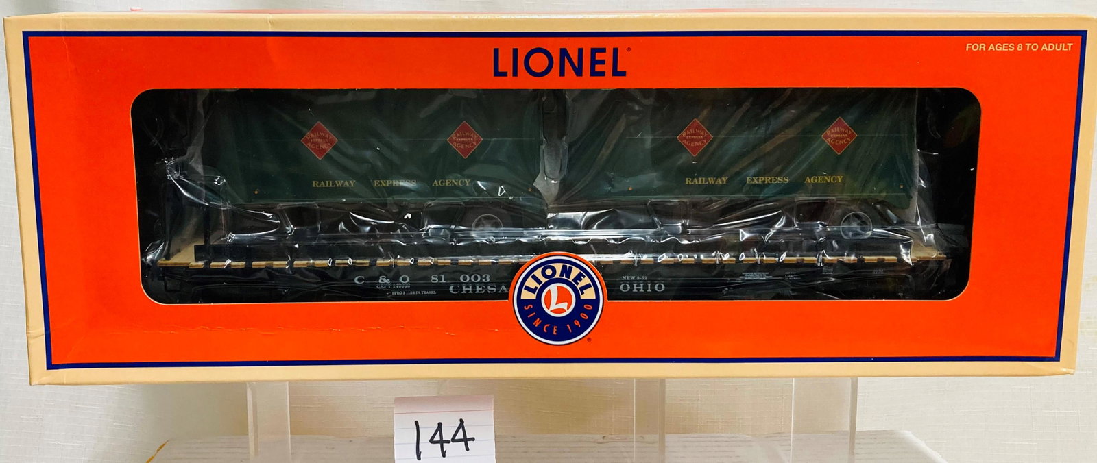 Lionel 27545 REA/C&O PS-4 Flatcar with Piggyback Trailers and Original Box: Lionel 27545 REA/C&O PS-4 Flatcar with Piggyback Trailers and Original Box, C10