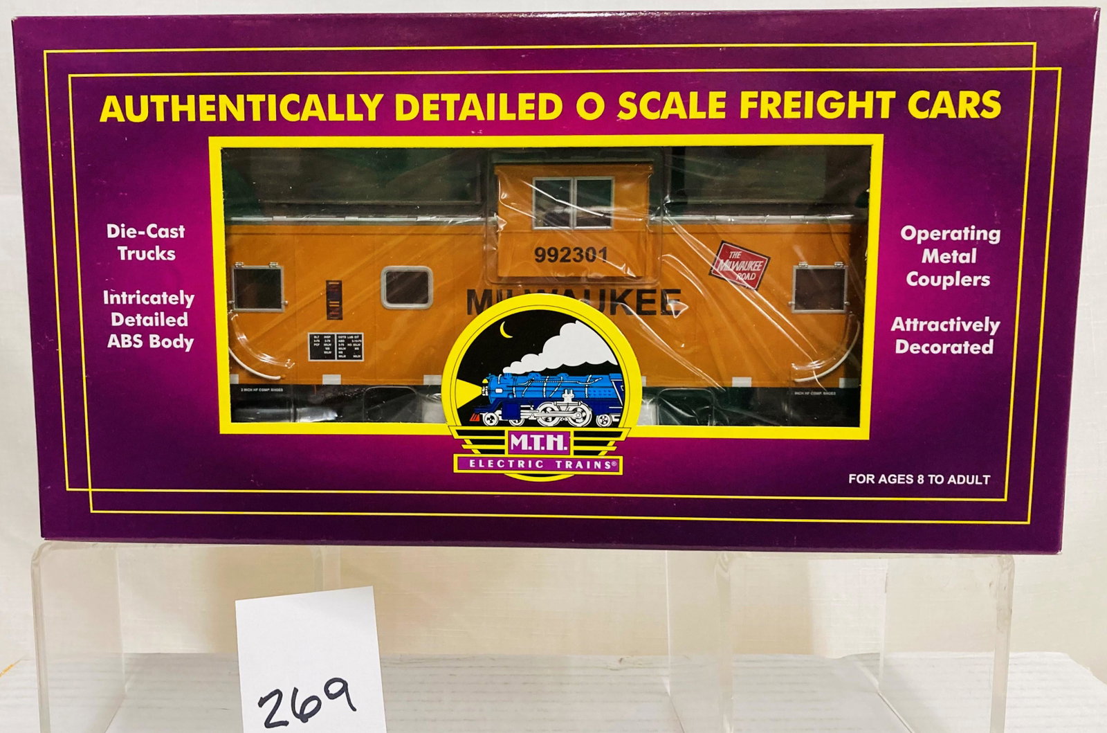 MTH 20-9110 Milwaukee Rd Extended Vision Caboose w/ OB: MTH 20-9110 Milwaukee Rd Extended Vision Caboose w/ OB, C10
