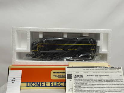 Lionel 18915 Western Maryland "A" Unit Alco Dummy Diesel Locomotive w/ OB: Lionel 18915 Western Maryland "A" Unit Alco Dummy Diesel Locomotive w/ OB, C10