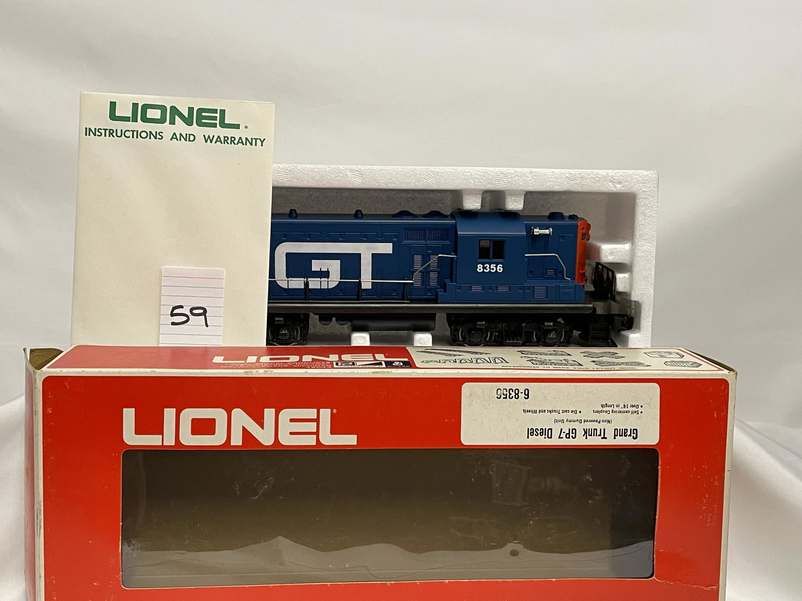 Lionel 8356 Grand Trunk Dummy GP-7 Diesel Locoomotive w/ OB: Lionel 8356 Grand Trunk Dummy GP-7 Diesel Locoomotive w/ OB, C10