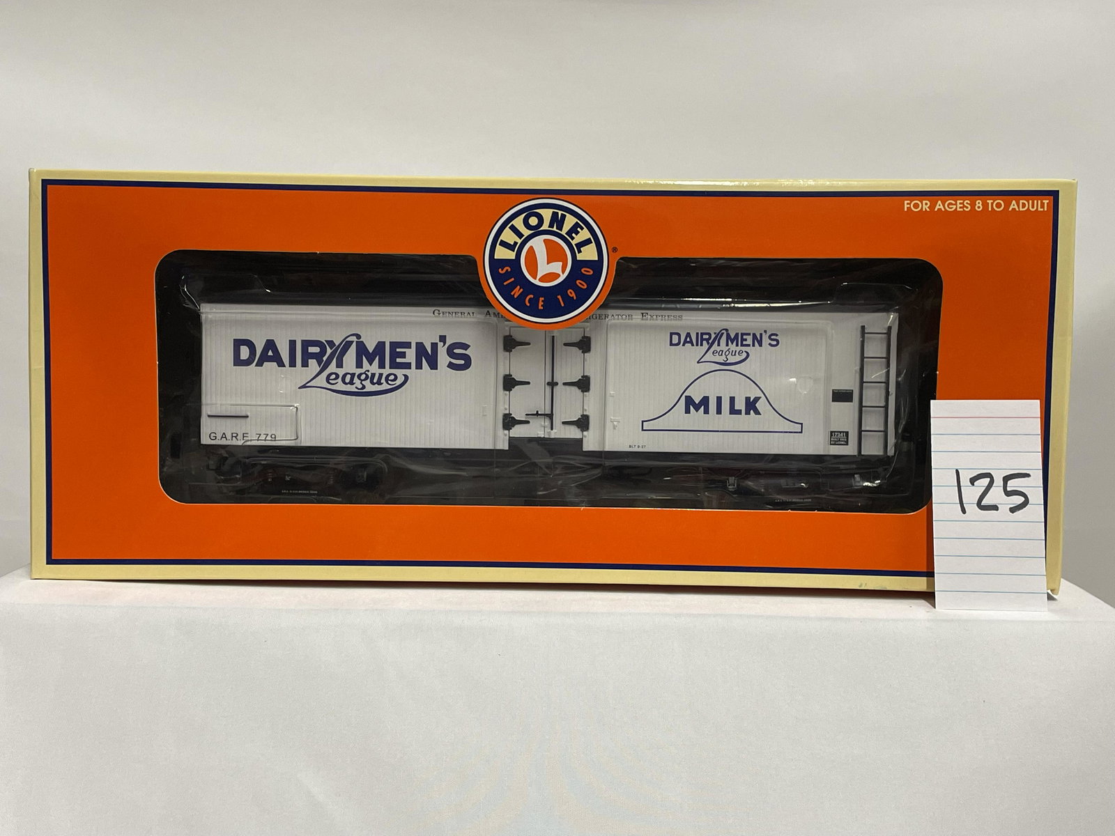 Lionel 17341 Dairymen's League Milk Car w/ OB (1 of 2)