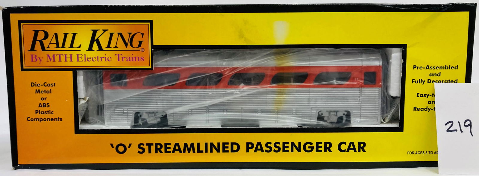 MTH 30-6167 New York Central Aerotrain Coach Passenger Car w/ OB: MTH 30-6167 New York Central Aerotrain Coach Passenger Car w/ OB, C10