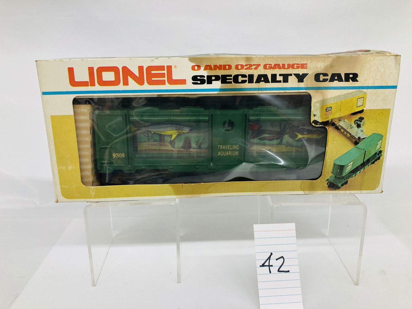 Lionel 9308 Operating Aquarium Car w/ OB (1 of 2)