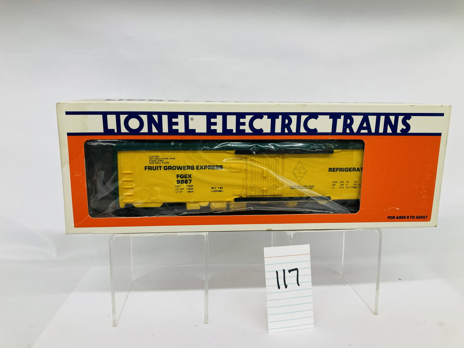 Lionel 9887 FARR Fruit Growers Express Reefer w/ OB: Lionel 9887 FARR Fruit Growers Express Reefer w/ OB, C10