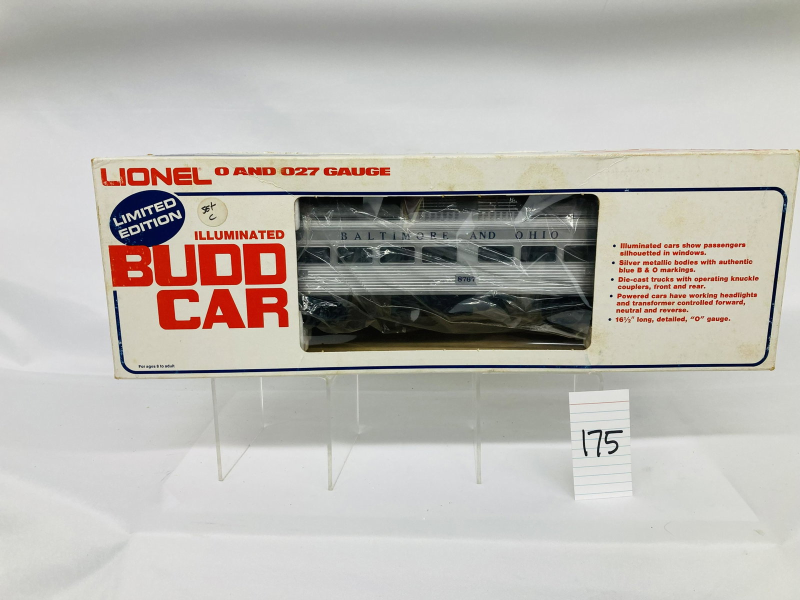 Lionel 8767 Non-Powered Illuminated Budd Comuter RDC-1 Passenger Car w/ OB: Lionel 8767 Non-Powered Illuminated Budd Comuter RDC-1 Passenger Car w/ OB