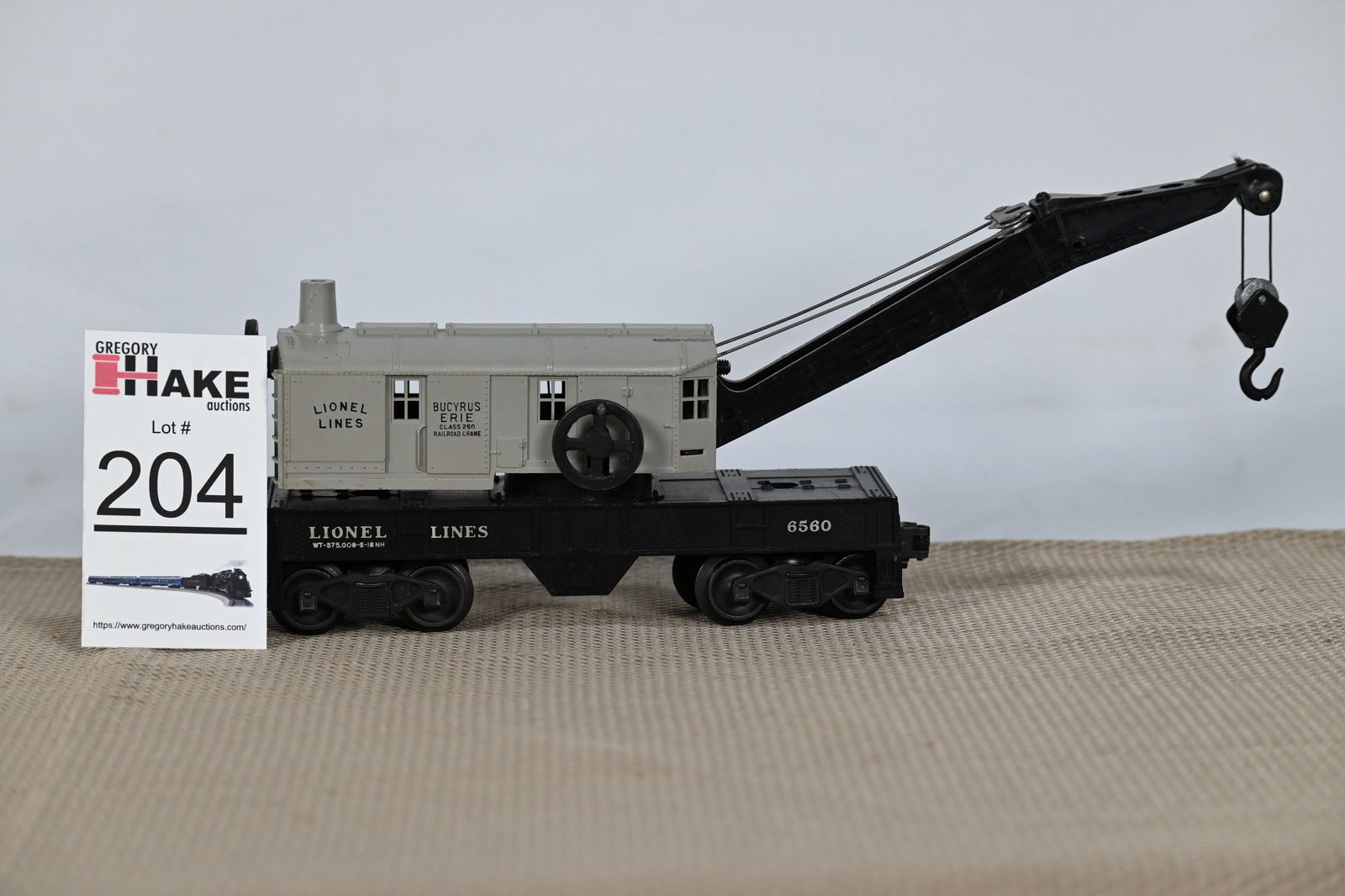 Lionel Postwar 6560 Gray Cab Operating Crane (1 of 6)
