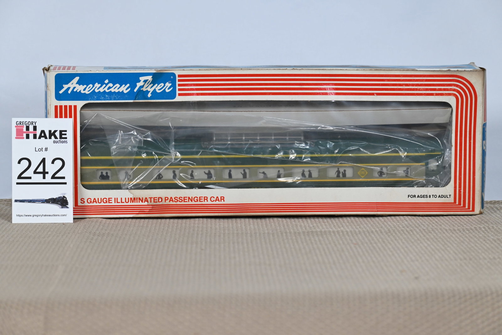 American Flyer 4-9506 Erie Vista Dome Passenger Car w/ OB: American Flyer 4-9506 Erie Vista Dome Passenger Car w/ OB - C9