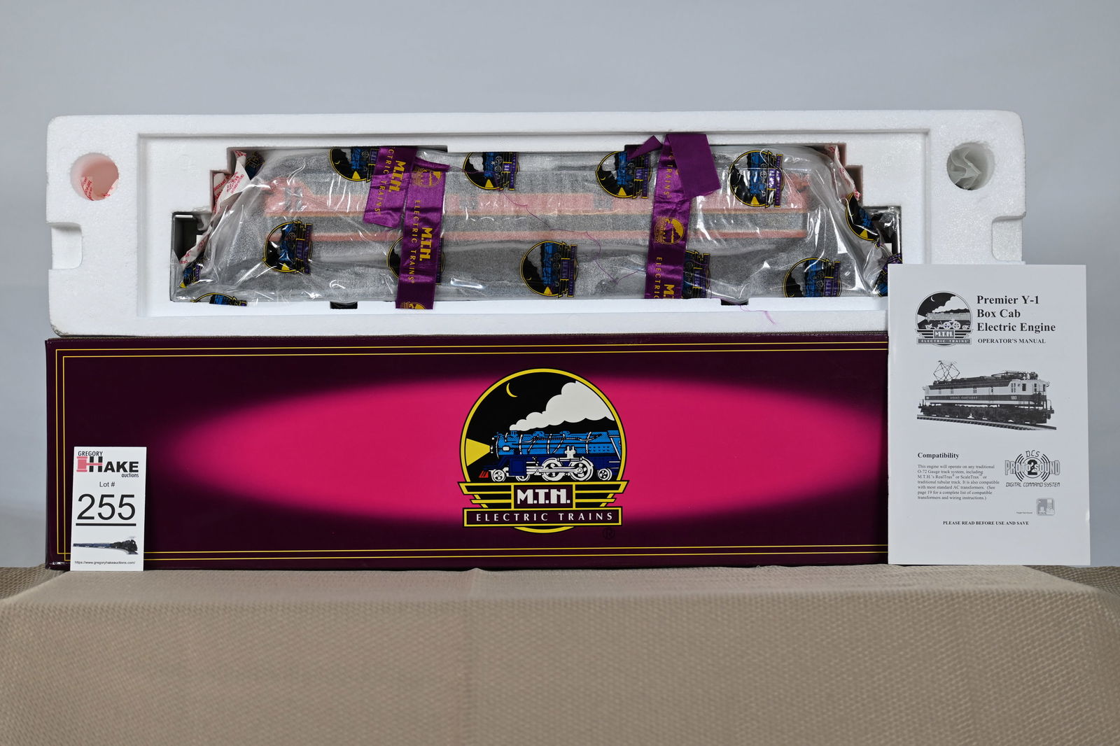 MTH (Premier) - 20-5526-1: (O Gauge) Great Northern - Y1 Box Cab Electric with Proto-Sound 2.0  w/OB (1 of 4)