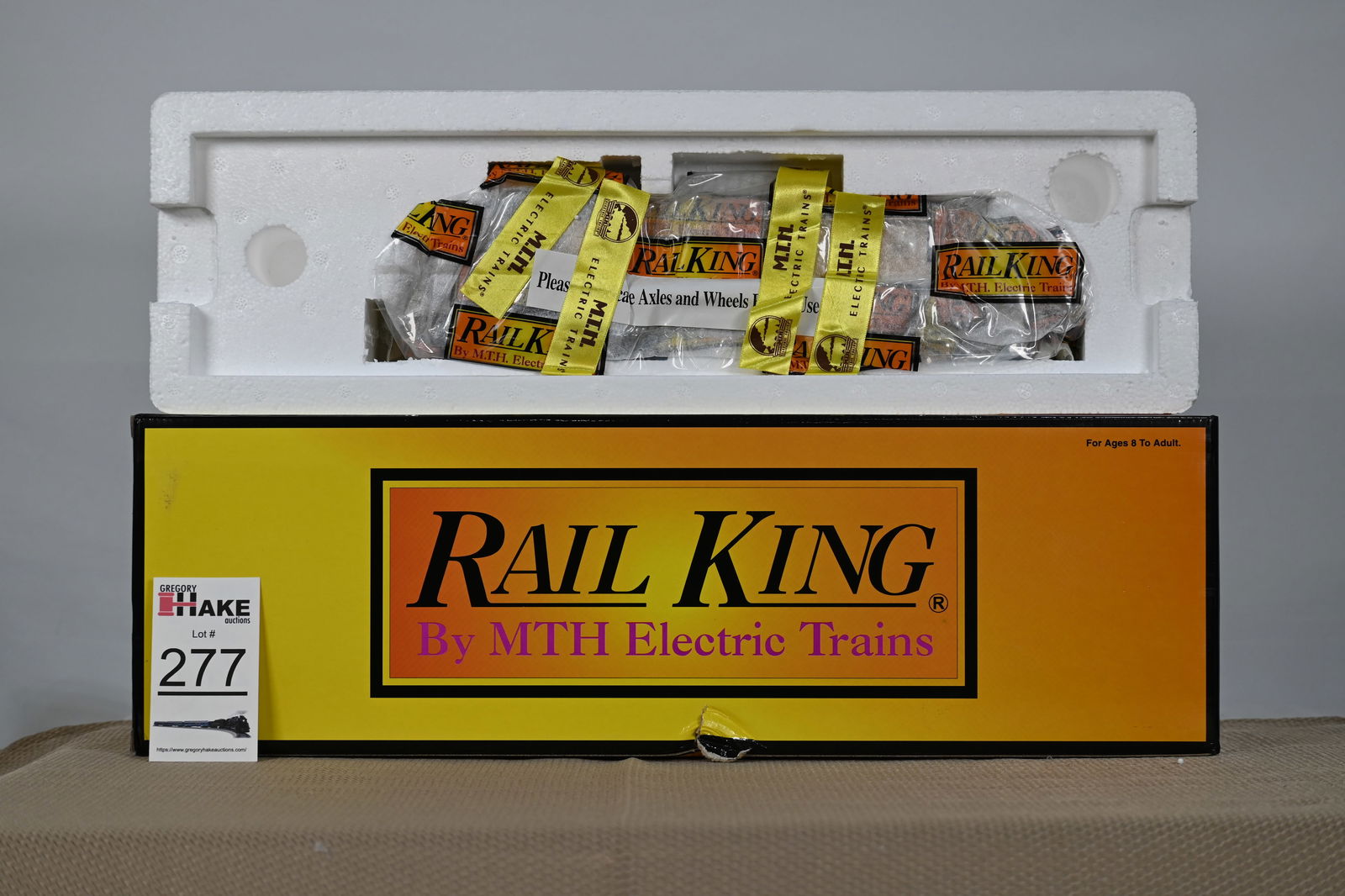 MTH (RailKing) - 30-2296-3: (O Gauge) Maryland & Pennsylvania - NW-2 Switcher Diesel Engine (1 of 4)