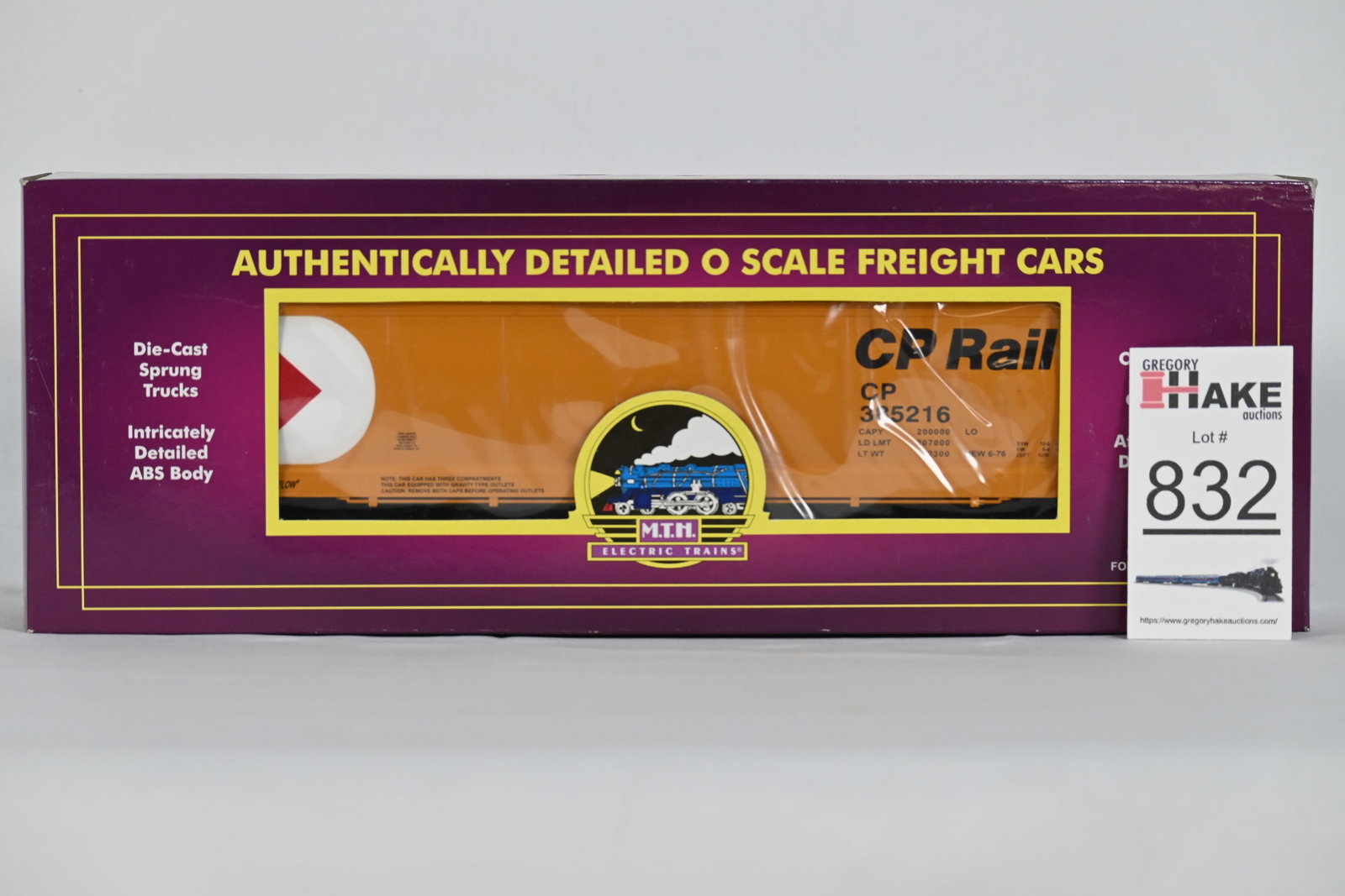 MTH (Premier) - 20-97480: CP Rail - 3-Bay Centerflow Hopper - w/OB: MTH (Premier) - 20-97480: CP Rail - 3-Bay Centerflow Hopper - CP Rail, w/OB / Condition: C10