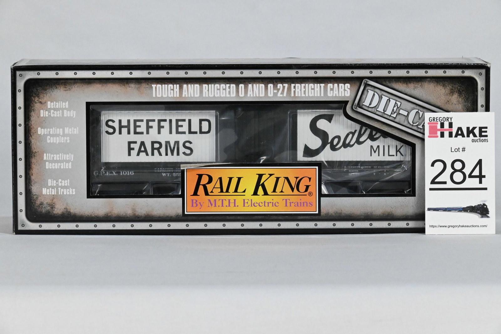 MTH (RailKing) - 30-8631: Sheffield Farms - Die-Cast Reefer Car, w/OB (1 of 2)