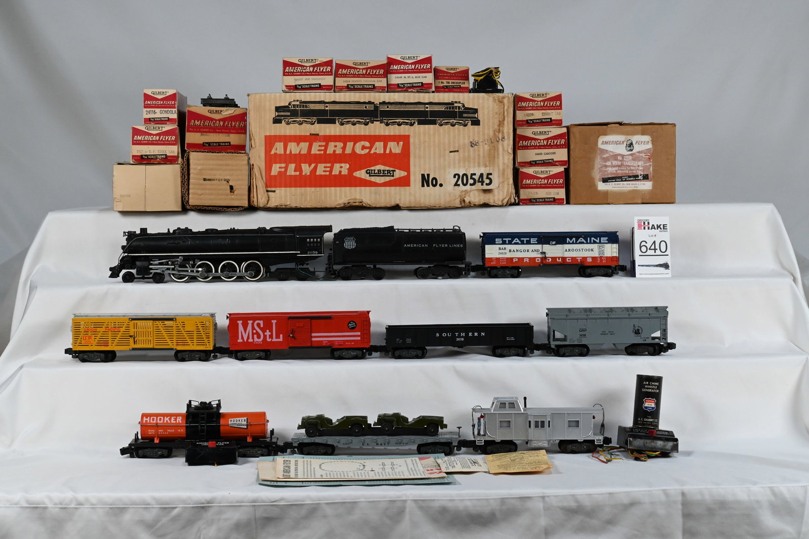 American Flyer S Gauge 20545 "Pathfinder" 21139 Union Pacific Northern 4-8-4 Steam Freight Set with (1 of 6)