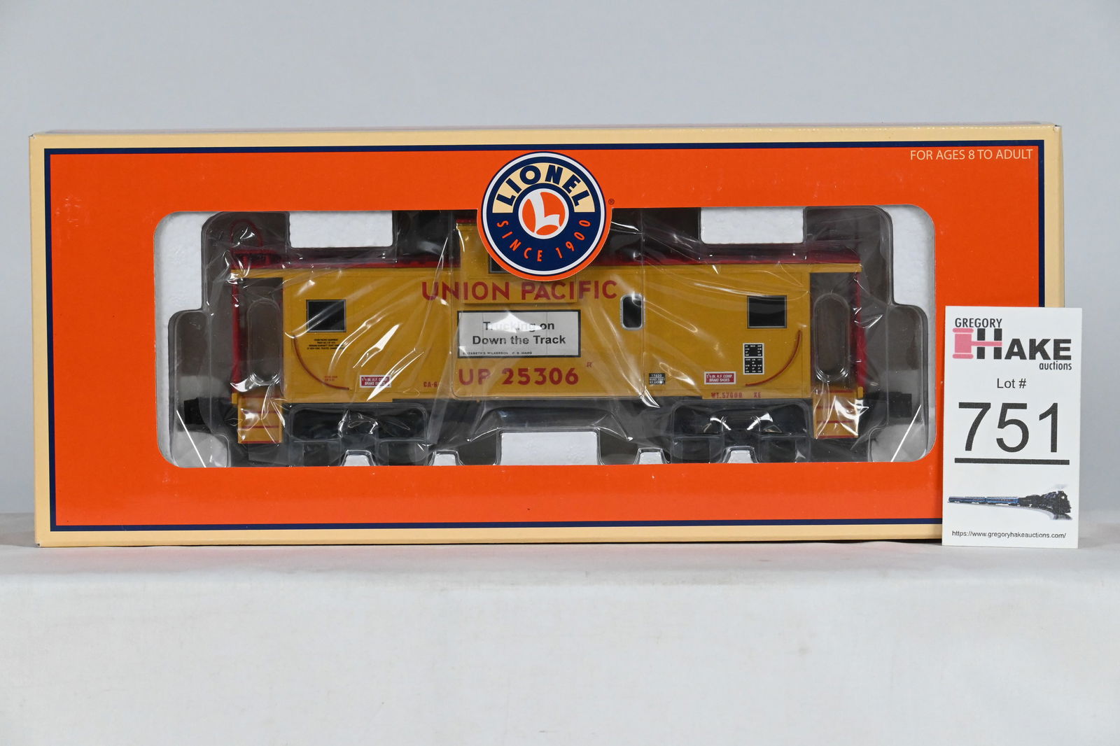 Lionel (LTI) - 6-17630: Union Pacific - Extended Vision Caboose, w/OB (1 of 2)