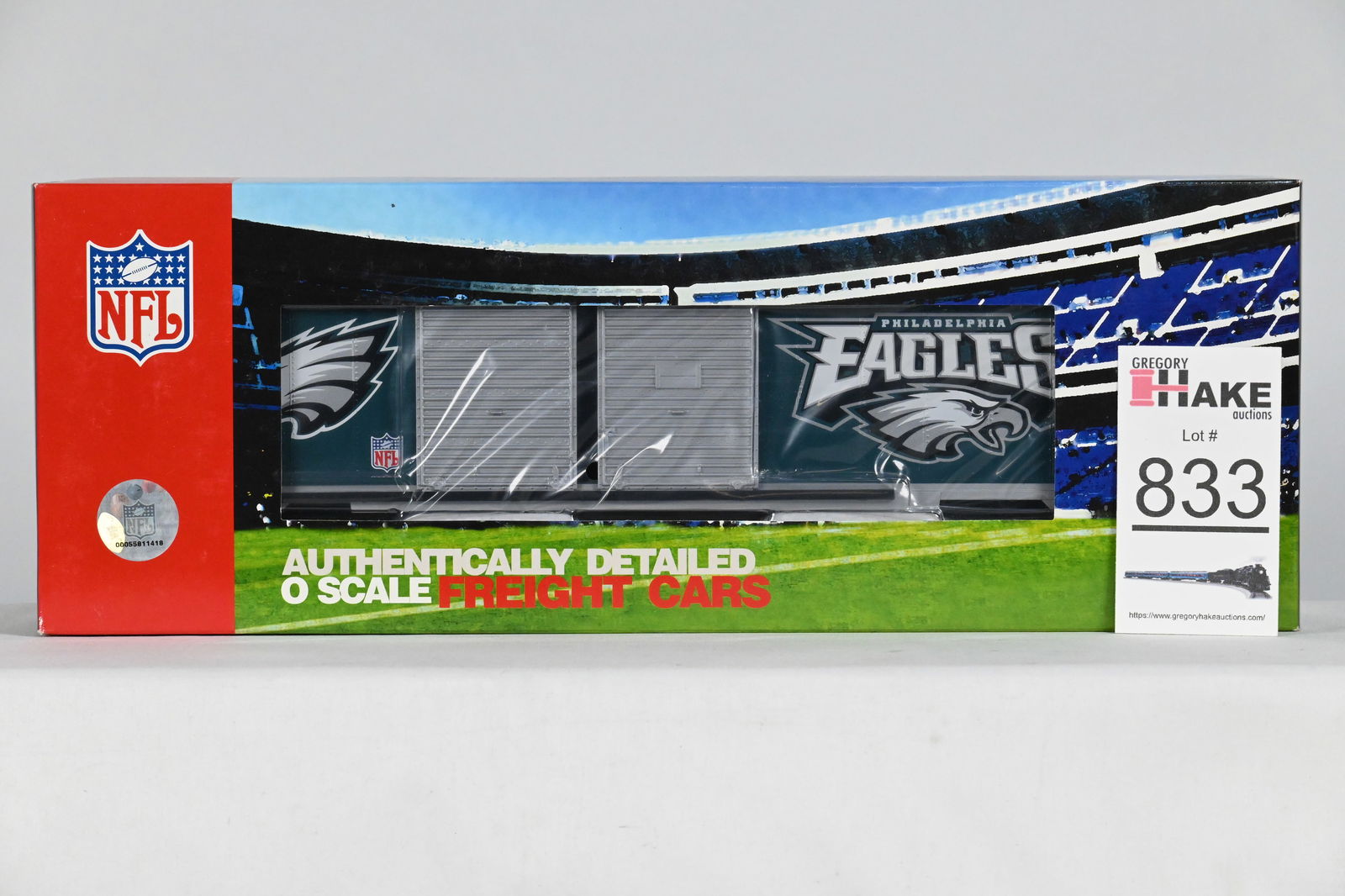MTH (Premier) - 20-93268: NFL - Philadelphia Eagles - Double Door 50' Box Car, w/OB (1 of 2)