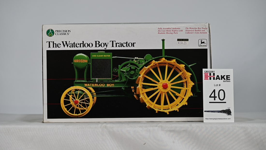 ERTL Precision Classics #15013 John Deere The Warterloo Boy Tractor w/ OB (1 of 3)