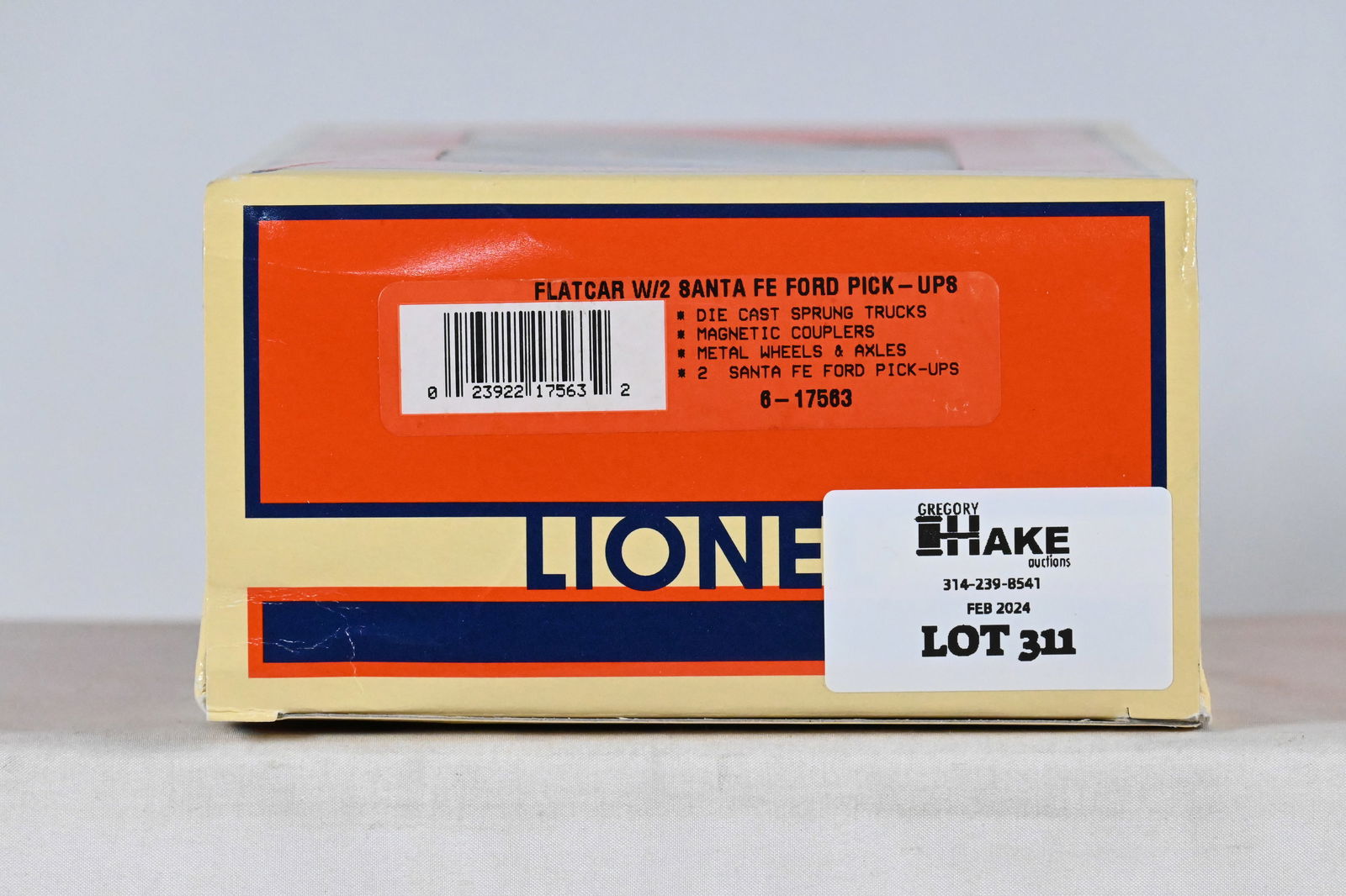 Lionel LTI 6-17563 Santa Fe Flatcar w/ 2 SF Ford Trucks & OB (1 of 2)