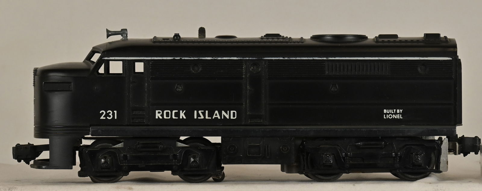 RARE Lionel Postwar BLACK 231 Rock Island Alco Powered "A" Unit Diesel Locomotive (1 of 5)