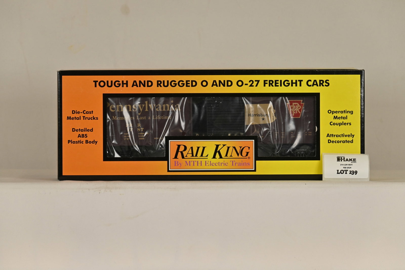 MTH 30-74100 Pennsylvania Boxcar w/ OB: MTH 30-74100 Pennsylvania Boxcar w/ OB, C10