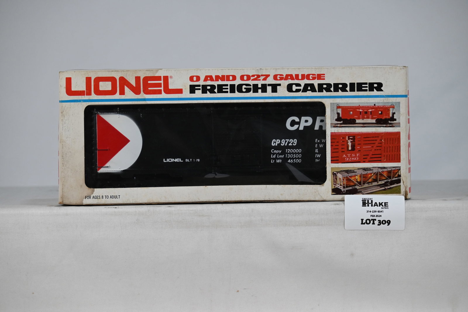 Lionel 6-9729 CP Rail Boxcar: Lionel 6-9729 CP Rail Boxcar, C10